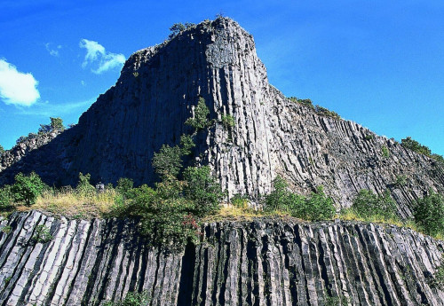 Hegyestű Geologischer Schauplatz, Monoszló